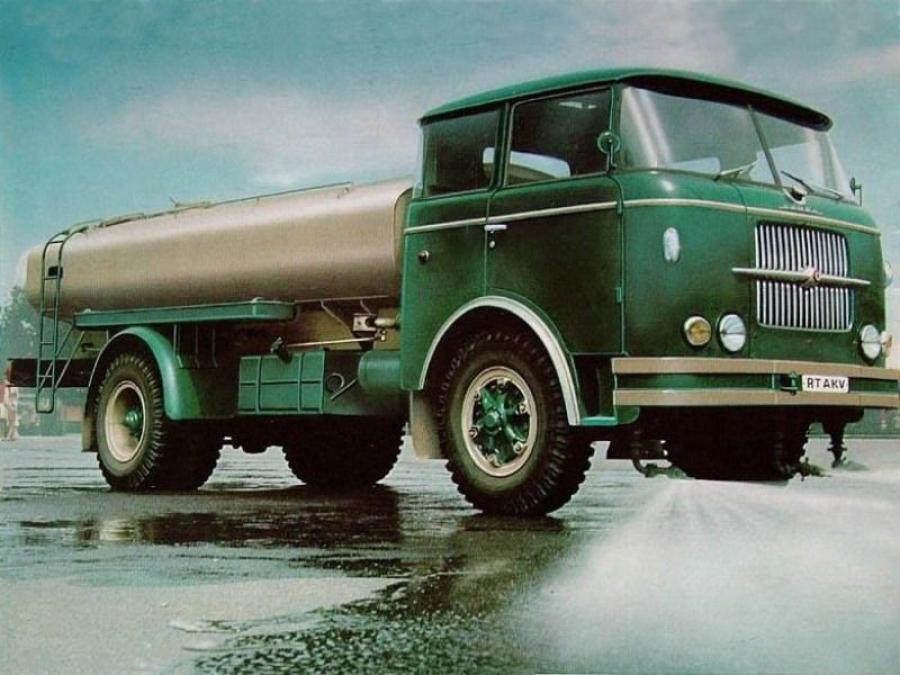  Skoda-LIAZ 706 RT AKV 1957 года  (фото 1 из 2)